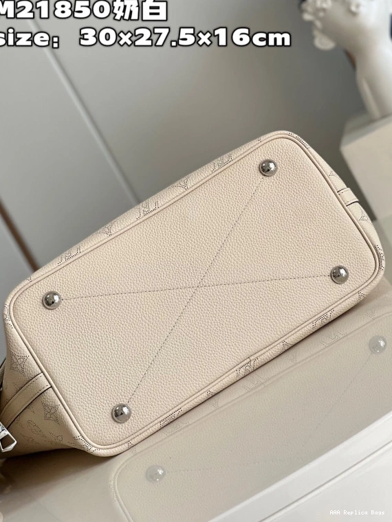 Aaa replica ru VUITTON LOUIS BLOSSOM MM 0802